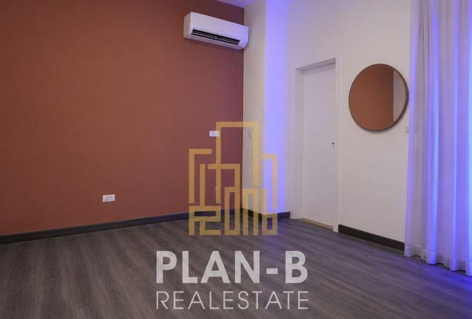 104883454 - Property Image 3