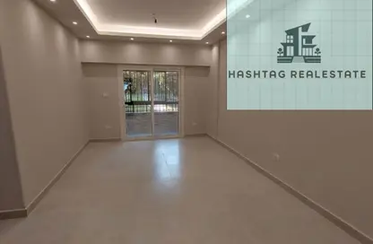 شقة - 3 غرف نوم - 2 حمامات للبيع في الحي الاول - الشيخ زايد - الجيزة