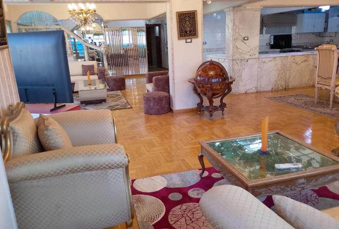 8589649 - Property Image 2