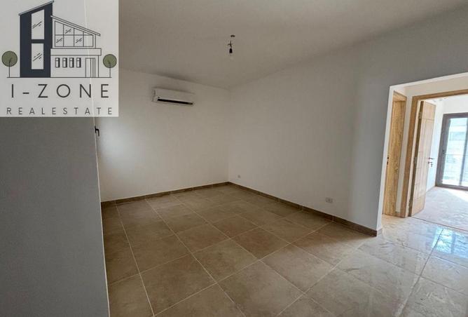 97715794 - Property Image 3