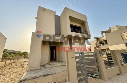 Villa - 4 - 5 for sale in The Crown - Cairo Alexandria Desert Road - 6 October City - Giza Villa - 4 - 5 for sale in The Crown - Cairo Alexandria Desert Road - 6 October City - Giza