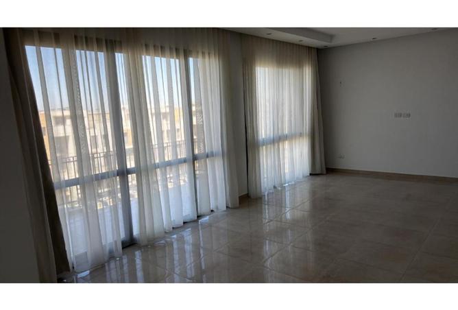 77048590 - Property Image 2