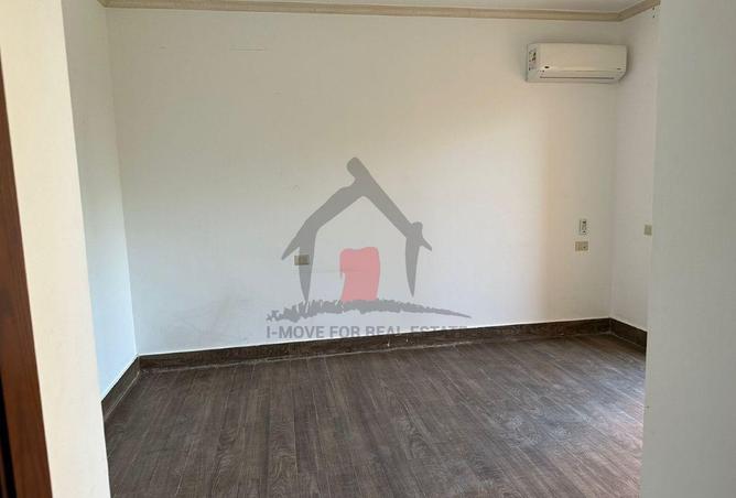 98826344 - Property Image 2