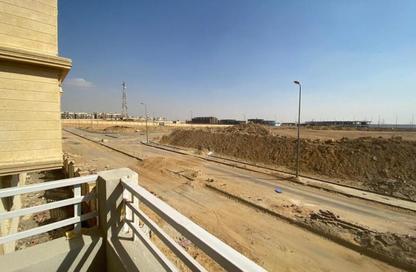 Apartment - 3 Bedrooms - 2 Bathrooms for sale in 6th Area East - Shorouk City - Cairo