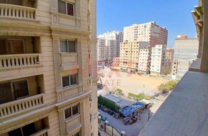 Apartment - 2 Bedrooms - 1 Bathroom for sale in Al Mandara Mosque St. - El Mandara - Hay Than El Montazah - Alexandria