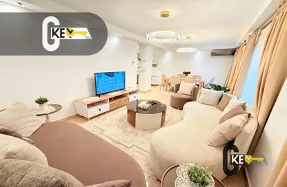 شقة - 3 غرف نوم - 2 حمامات للايجار في شارع طلعت مصطفي - الرحاب المرحلة الثانية - الرحاب - مدينة القاهرة الجديدة - القاهرة