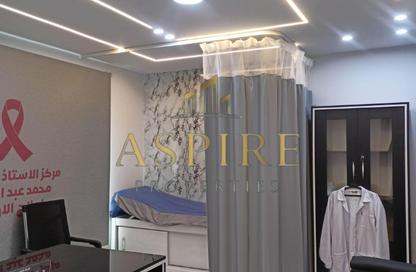 Office Space - Studio - 3 Bathrooms for sale in Gesr Al Suez St. - El Nozha El Gadida - El Nozha - Cairo
