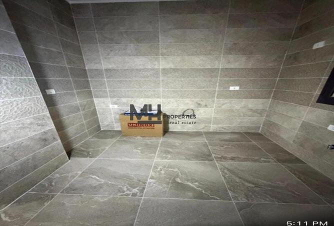 90452639 - صورة العقار 3