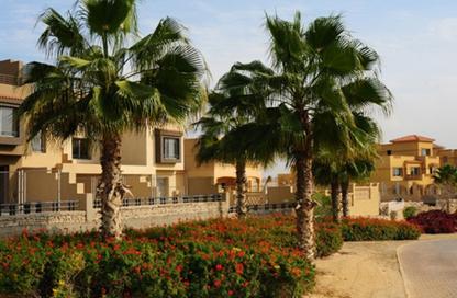 فيلا - 6 - 5 للبيع في جولف فيوز - طريق مصر اسكندرية الصحراوي - مدينة 6 أكتوبر - الجيزة