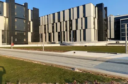 Office Space - 1 Bedroom - 1 Bathroom for rent in Hyde Park Business District Mall - South Teseen St. - The 5th Settlement - New Cairo City - Cairo