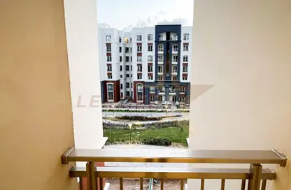 Apartment - 3 Bedrooms - 3 Bathrooms for rent in Alex West - Alexandria Compounds - Alexandria