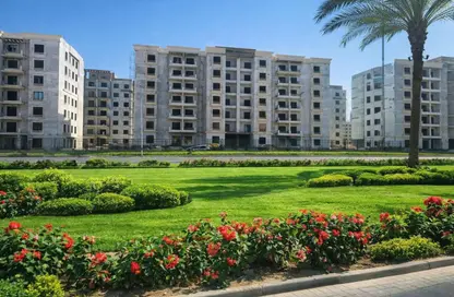 Apartment - 2 Bedrooms - 1 Bathroom for sale in Suez Road - New Cairo City - Cairo