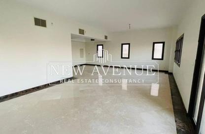 Apartment - 2 Bedrooms - 3 Bathrooms for sale in Aurora - Uptown Cairo - Mokattam - Cairo