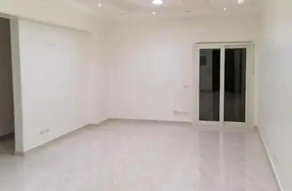 شقة - 3 غرف نوم - 3 حمامات للايجار في اللوتس الجنوبي - حى اللوتس - مدينة القاهرة الجديدة - القاهرة