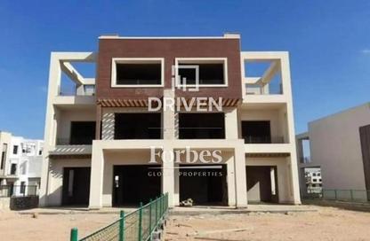 تاون هاوس - 4 - 4 للبيع في نيو جيزة - طريق مصر اسكندرية الصحراوي - مدينة 6 أكتوبر - الجيزة