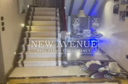 Villa - 7+ Bedrooms - 7+ Bathrooms for sale in El Rehab Extension - Al Rehab - New Cairo City - Cairo