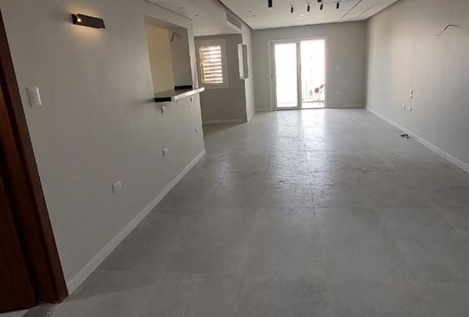 97444968 - Property Image 3