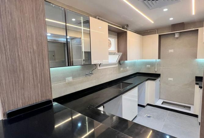 97444968 - Property Image 2