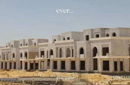 Townhouse - 3 - 3 for sale in Ever New Cairo - 5th Settlement Compounds - The 5th Settlement - New Cairo City - Cairo Townhouse - 3 - 3 for sale in Ever New Cairo - 5th Settlement Compounds - The 5th Settlement - New Cairo City - Cairo
