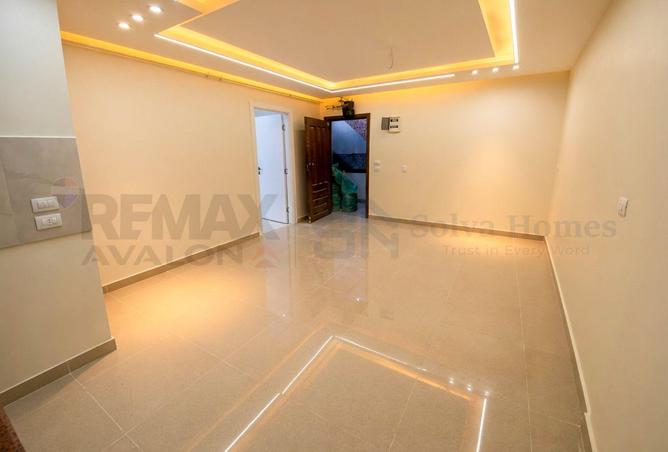 88129082 - Property Image 3