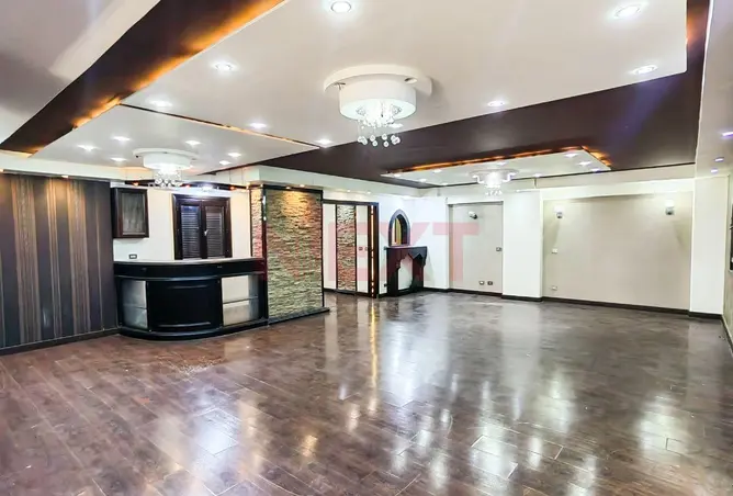 99405535 - Property Image 2