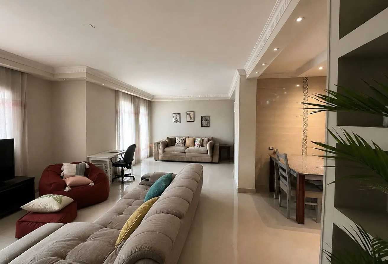 117001956 - Property Main Image