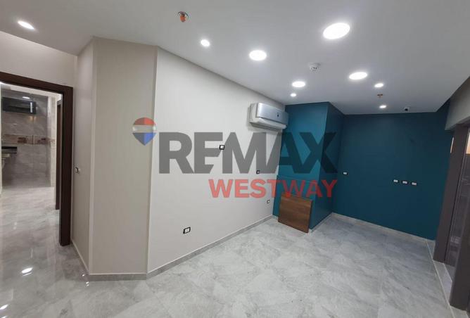 8566889 - Property Image 2