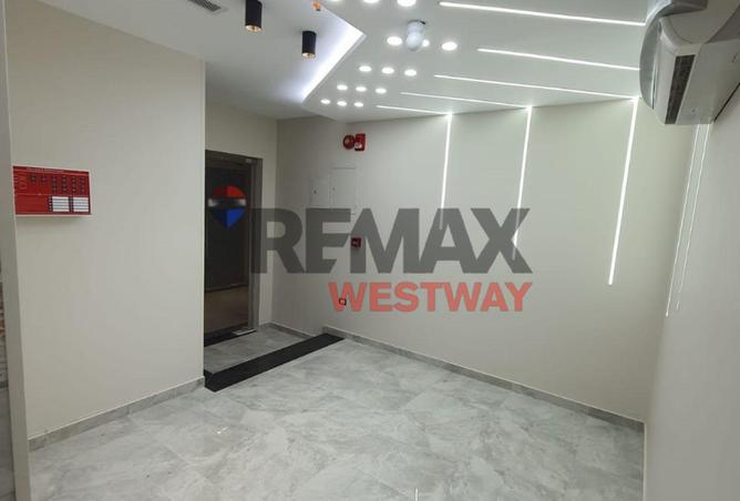 8566889 - Property Image 3