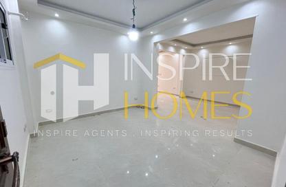 Apartment - 2 Bedrooms - 1 Bathroom for sale in Bolkly - Hay Sharq - Alexandria