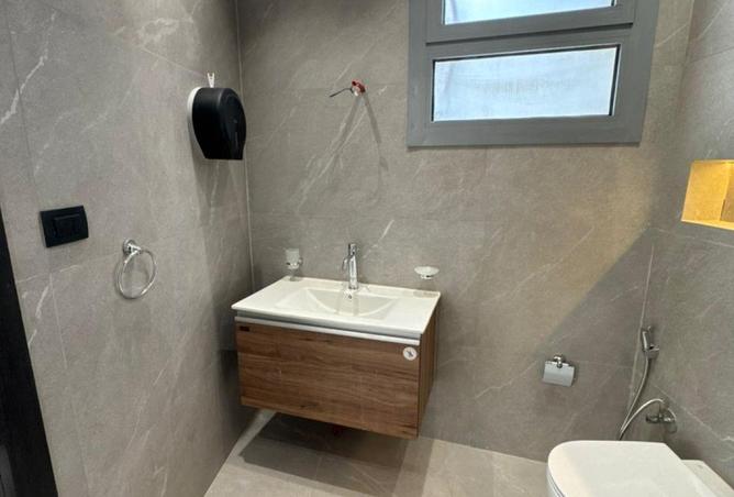 8643879 - Property Image 3