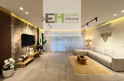 Apartment - 2 Bedrooms - 2 Bathrooms for rent in Lake View Residence - 5th Settlement Compounds - The 5th Settlement - New Cairo City - Cairo