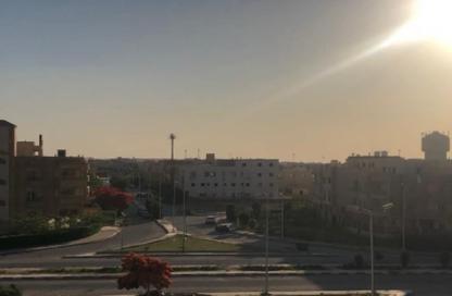 شقة - 3 - 2 للبيع في المجاورة الثالثة - الحي الثالث شرق - مدينة الشروق - القاهرة