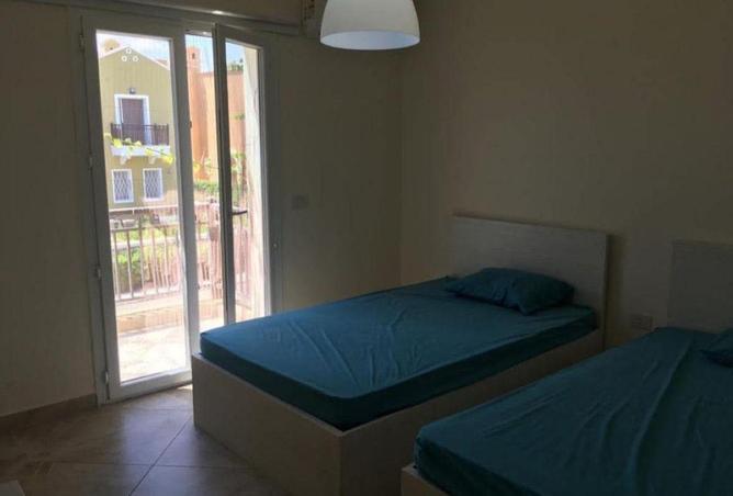 69834213 - Property Image 3