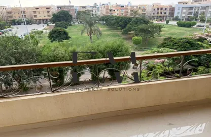 Apartment - 3 Bedrooms - 3 Bathrooms for rent in Al Sheikh Abdel Galil Eissa St. - El Banafseg 8 - El Banafseg - New Cairo City - Cairo