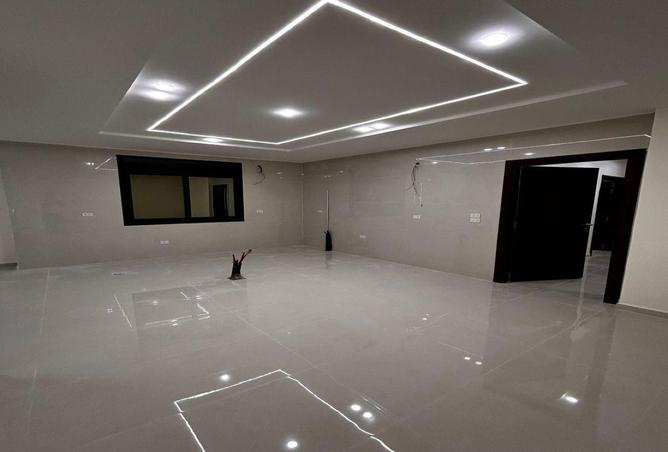 8633633 - Property Main Image