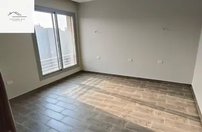 Apartment - 3 Bedrooms - 2 Bathrooms for rent in Palm Hills Village Gate - South Investors Area - New Cairo City - Cairo