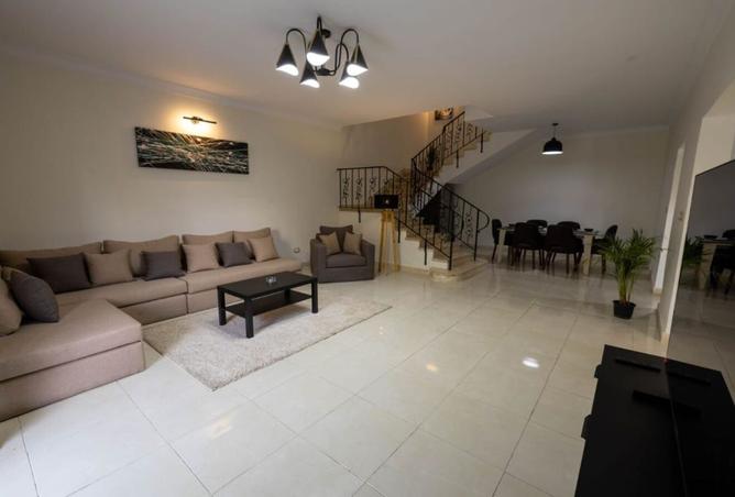 8484373 - Property Main Image