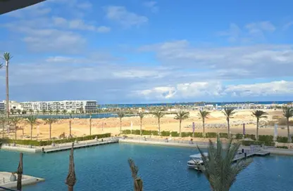 شاليه - 3 غرف نوم - 3 حمامات للبيع في مراسي - سيدي عبد الرحمن - الساحل الشمالي