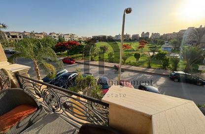 Apartment - 3 Bedrooms - 2 Bathrooms for sale in Area B - Ganoob El Acadimia - New Cairo City - Cairo Apartment - 3 Bedrooms - 2 Bathrooms for sale in Area B - Ganoob El Acadimia - New Cairo City - Cairo