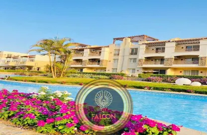 Chalet - 2 Bedrooms - 2 Bathrooms for sale in Blue Blue - Al Ain Al Sokhna - Suez