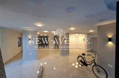 محل - استوديو - 2 حمامات للبيع في مساكن شيراتون - شيراتون المطار - النزهة - القاهرة