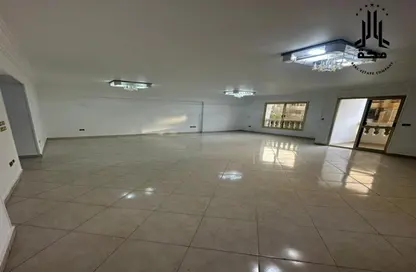 Apartment - 3 Bedrooms - 2 Bathrooms for rent in Salah Salem St. - Roxy - Heliopolis - Masr El Gedida - Cairo