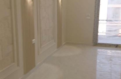 Apartment - 3 Bedrooms - 2 Bathrooms for sale in One Ninety Mall - South Teseen St. - The 5th Settlement - New Cairo City - Cairo