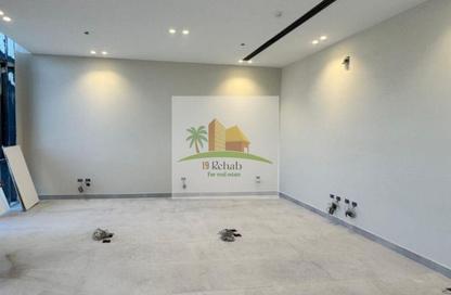 Office Space - Studio for rent in Cairo Business Plaza - North Teseen St. - The 5th Settlement - New Cairo City - Cairo