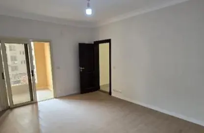 Apartment - 3 Bedrooms - 2 Bathrooms for rent in Acacia - 5th Settlement Compounds - The 5th Settlement - New Cairo City - Cairo