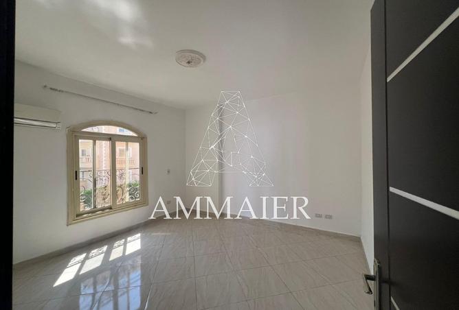82089151 - Property Image 3