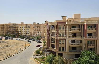 Apartment - 3 Bedrooms - 2 Bathrooms for sale in South Lotus - El Lotus - New Cairo City - Cairo Apartment - 3 Bedrooms - 2 Bathrooms for sale in South Lotus - El Lotus - New Cairo City - Cairo