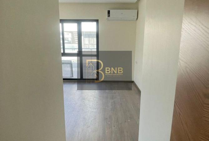 90166925 - Property Image 3