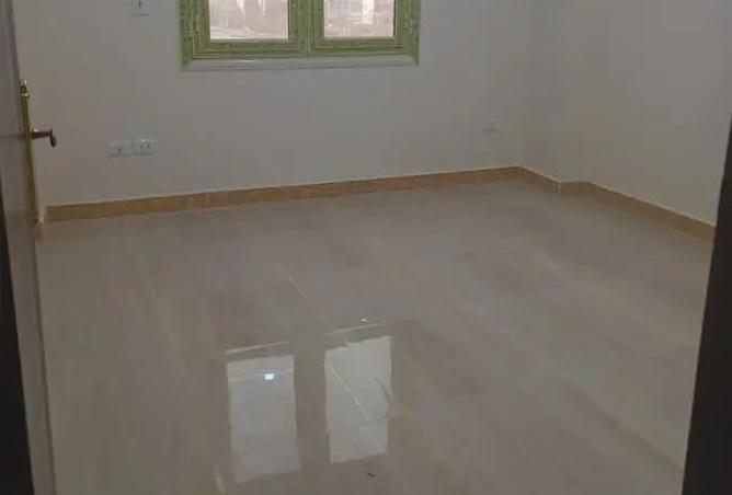 82605029 - Property Image 2