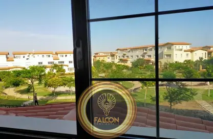 Apartment - 2 Bedrooms - 2 Bathrooms for sale in Mountain View iCity - 5th Settlement Compounds - The 5th Settlement - New Cairo City - Cairo